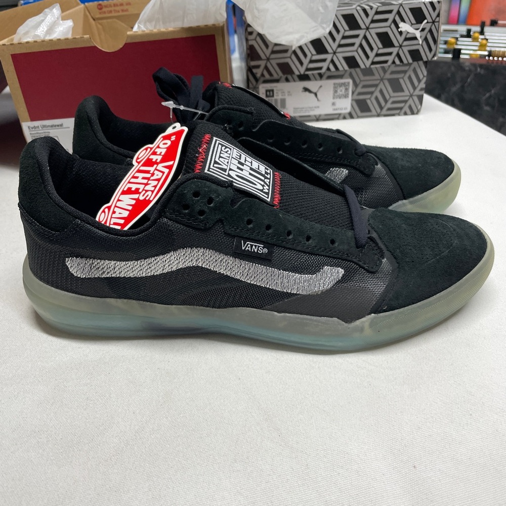 Vans Black and Gray Low-Top Sneakers new with tags